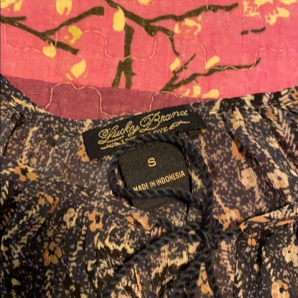 Lucky Brand long sleeve small semi-sheer blouse - Picture 8 of 9